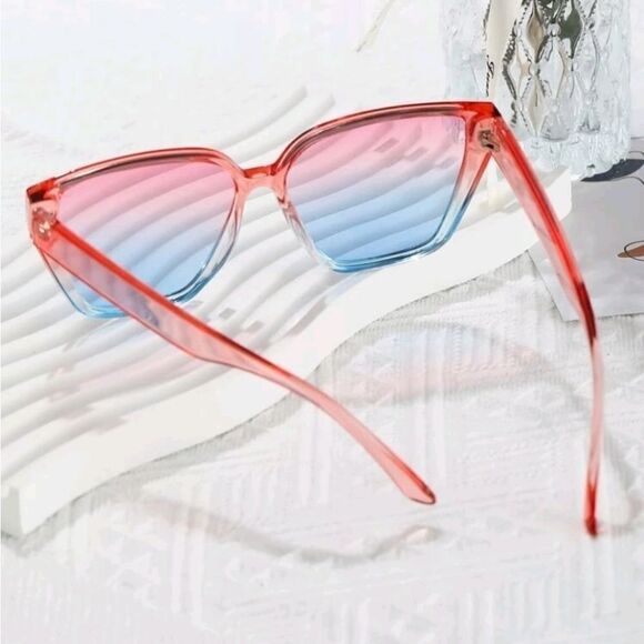 Unisex Ombre sunglasses - Picture 3 of 5